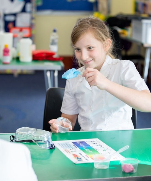 News » Super Science Week at St Benedict's Junior School